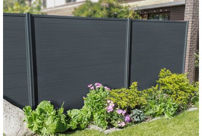 Black profiles as garden fencing