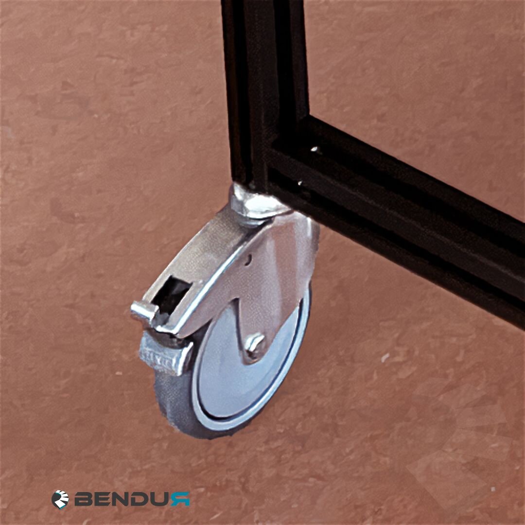 6566381221165b59c49fa6dc_Bendur-Kantinetafel-5