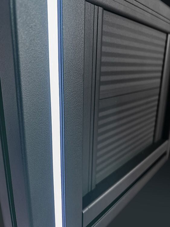 65e9c59398a521ef24312d4b_Schutting-LED-01-wit-750