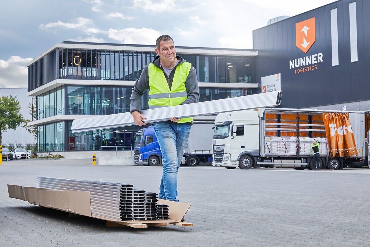 63c818c102433bae21e20c5a_Bendur_Nunner_7170