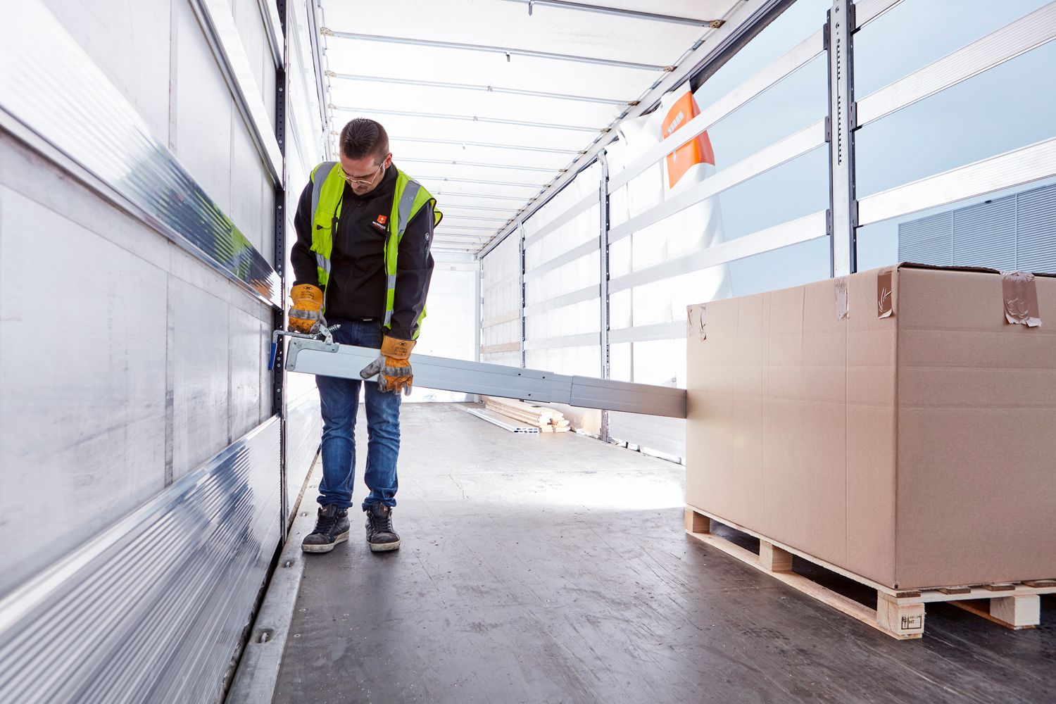 63c8173dedd5b43af343211b_Bendur_Nunner_52A6909_1_