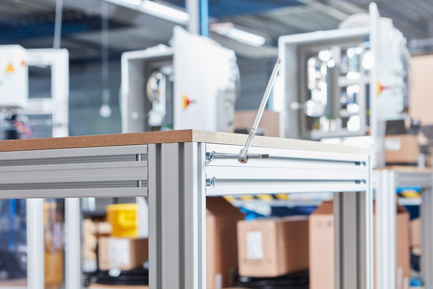 63cbc630d802df1f0c70ef8d_bendur_ekb4881